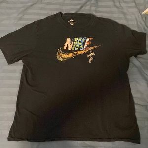 Nike The Nike Tee